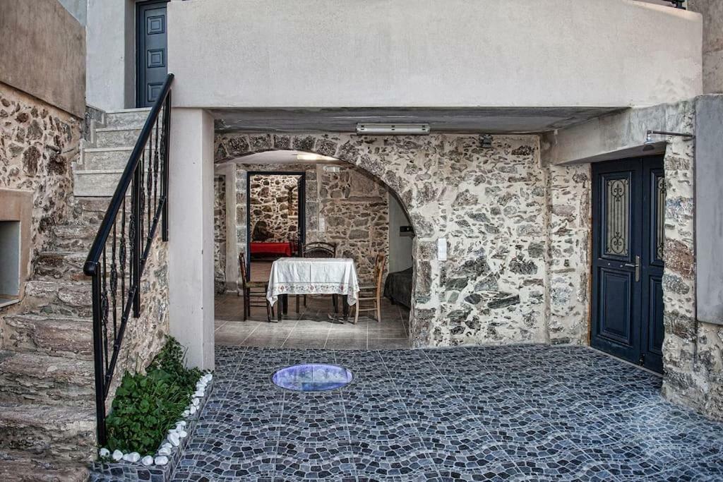 Petrino Paradosiako Kerames Dış mekan fotoğraf